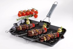 GRILL RECTANGULAIRE 34x21CM NOIR MANCHE SILICONE - STAUB